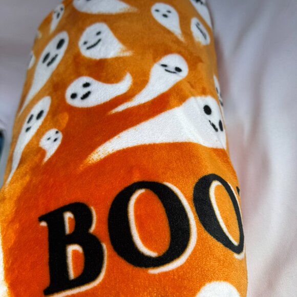 Halloween Ghost/Boo Oversized Plush Throw 60 x 70 Orange - Picture 1 of 7